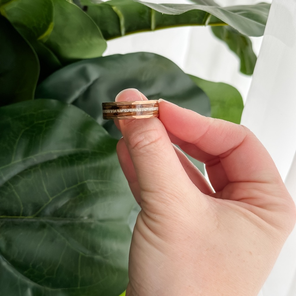 Men’s Antler Hammered Wedding Band